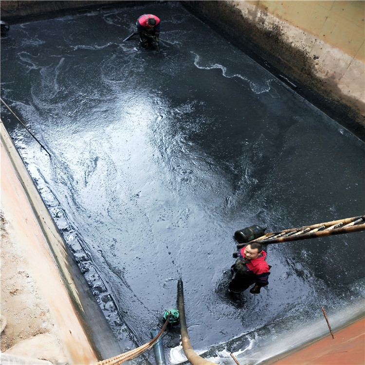 潼南废水池清理